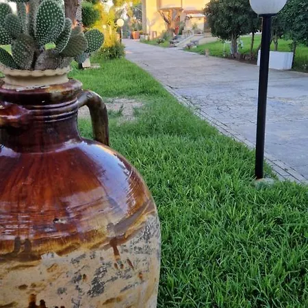 Casa de Campo Linda Dragoni (Apulia)