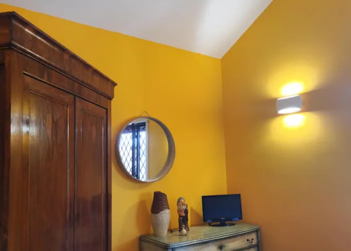 Linda * Dragoni (Apulia)